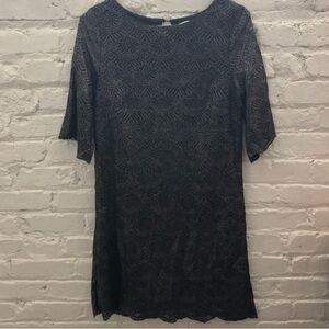 NWOT - Francesca's - Classic Black and Gold Dress - Size Large